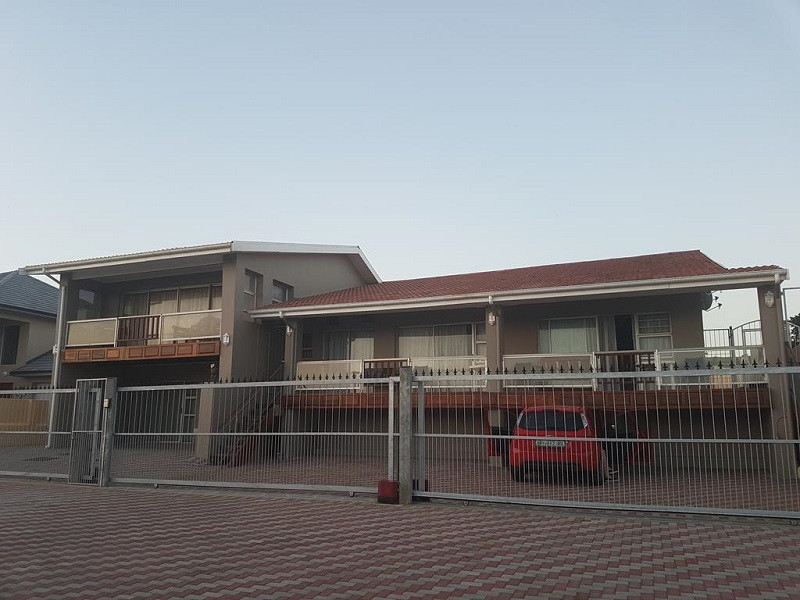 Apex Travel Club - ATC - Marine48 Self-catering Port Elizabeth