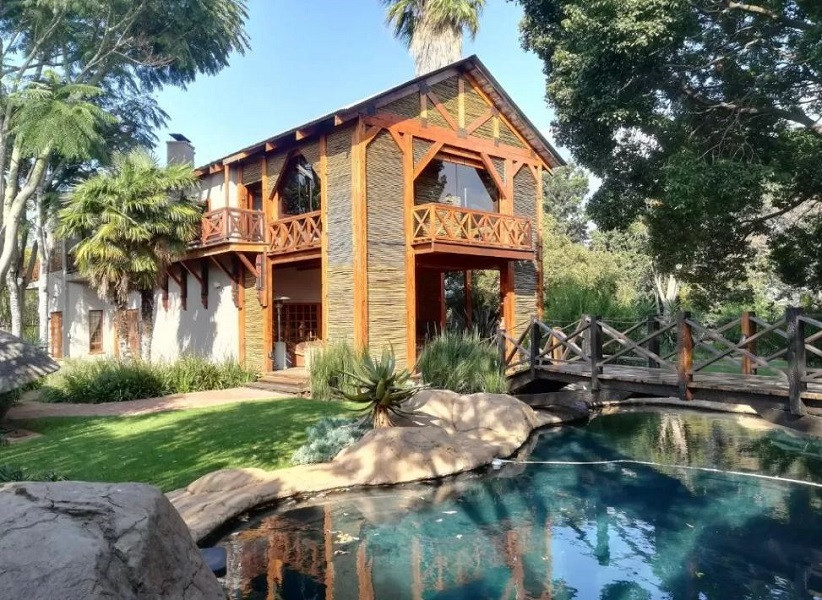 Apex Travel Club - ATC - Ikamu's lodge