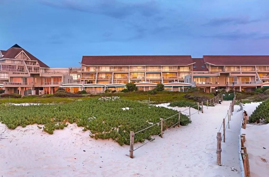 Apex Travel Club - ATC - Dolphin Beach E18