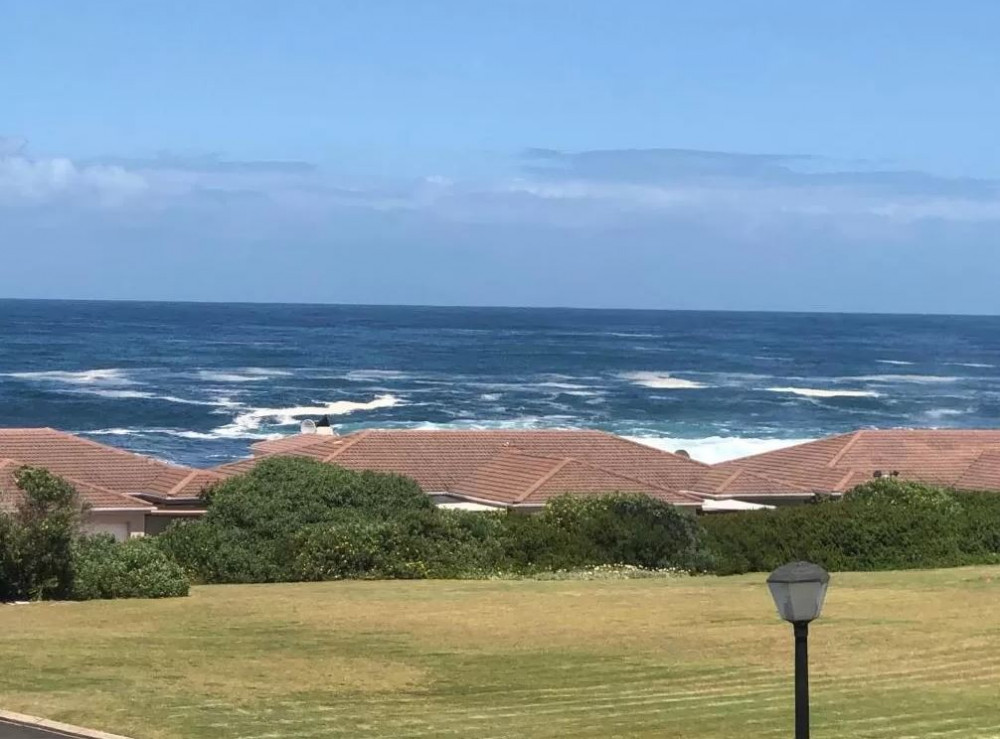 Apex Travel Club - ATC - 2 bedroom with Perfect sea views