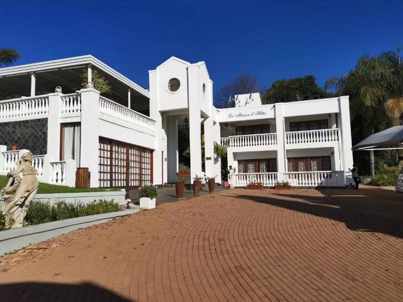 Apex Travel Club - ATC - Erasmus manor Guest House