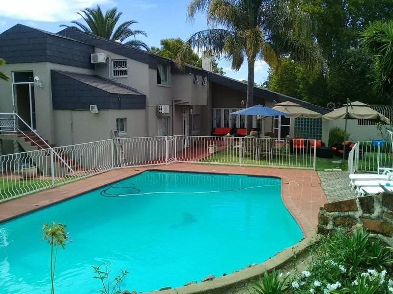 Apex Travel Club - ATC - Zinzanathi Guesthouse