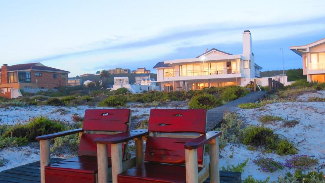 Apex Travel Club - ATC - On The Beach Apartments