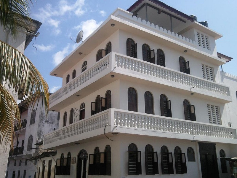 Apex Travel Club - ATC - Funguni Palace Hotel