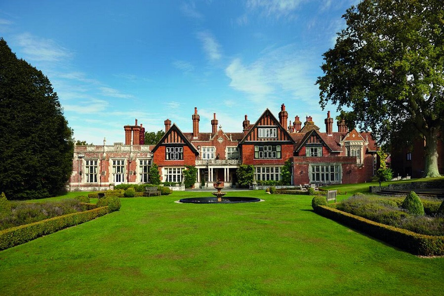 Apex Travel Club - ATC - Macdonald Elmers Court Resort