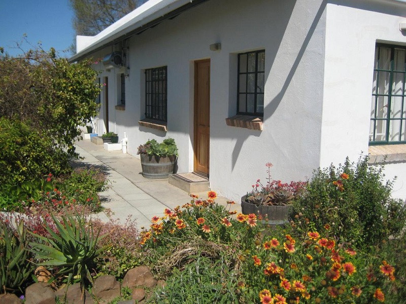 Apex Travel Club - ATC - 4 Rothman Street B&B
