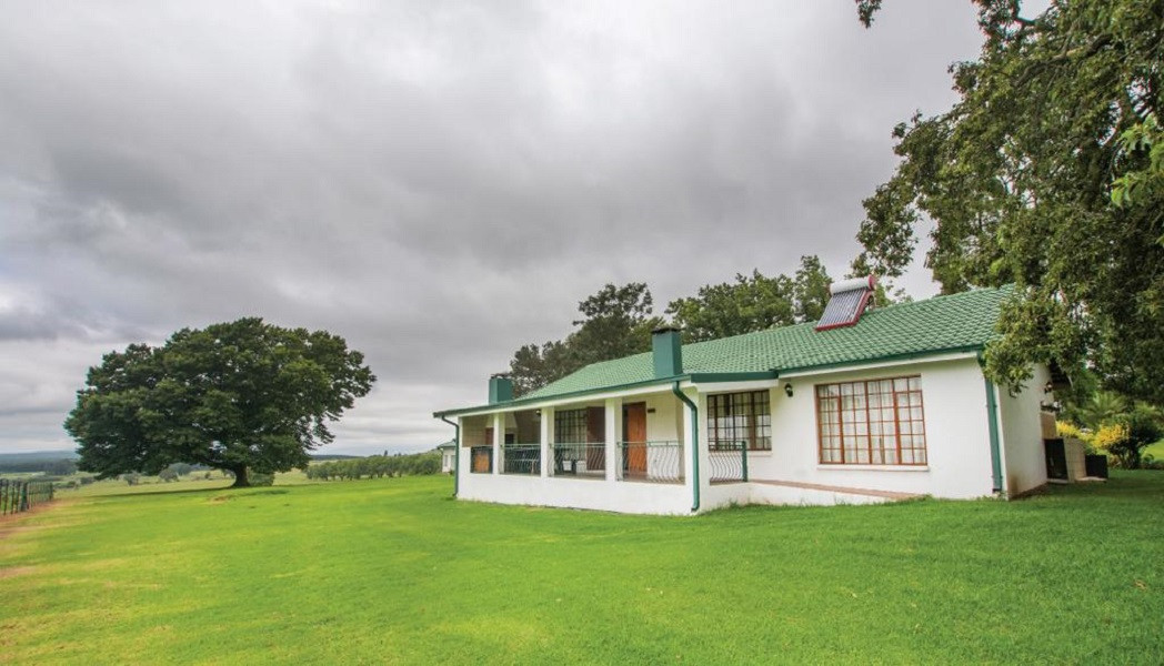 Apex Travel Club - ATC - Hoyohoyo Machadostud Lodge
