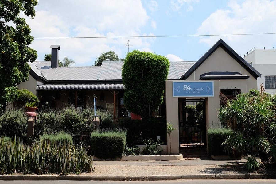 Apex Travel Club - ATC - 84 on Fourth Guest House