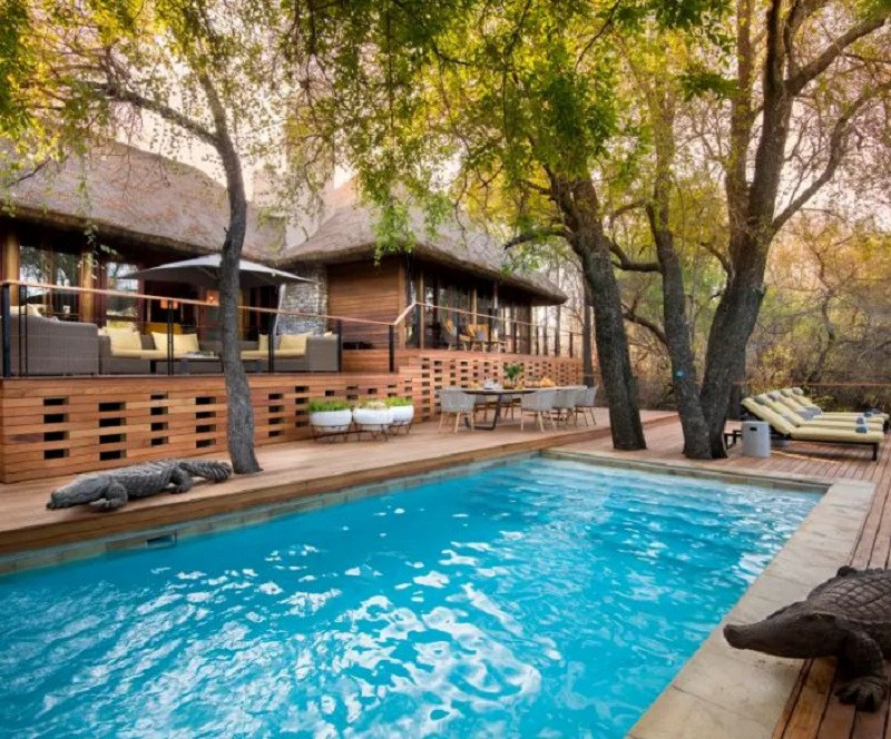 Apex Travel Club - ATC - Morukuru River House
