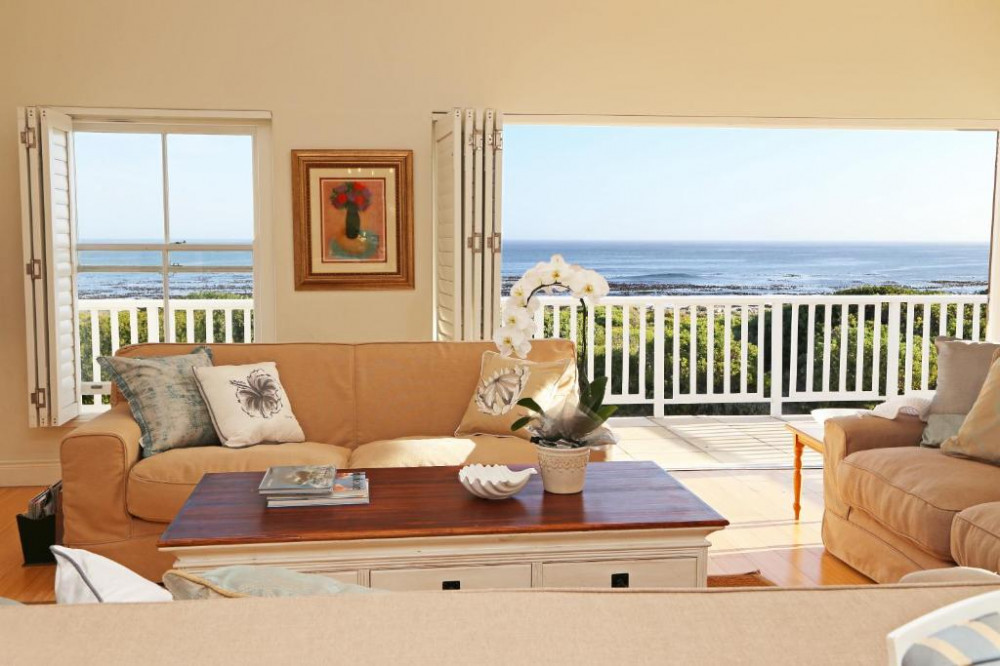 Apex Travel Club - ATC - Shore's Edge Luxury Oceanfront Home