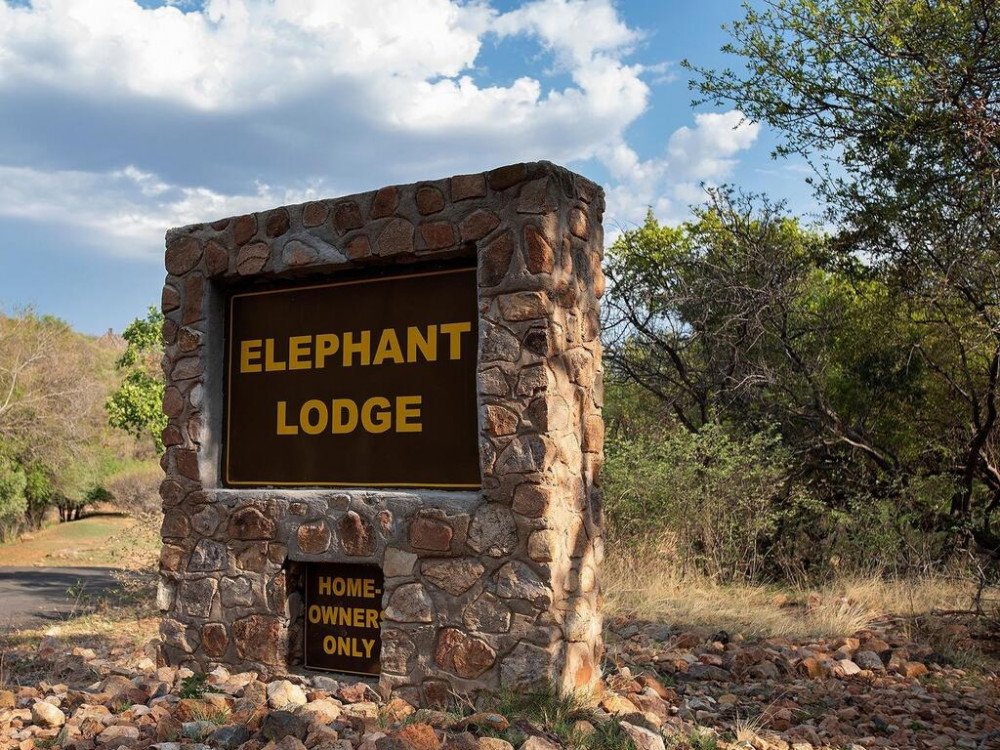 Apex Travel Club - ATC - Mabalingwe Elephant Lodge 267-7 & 267-8