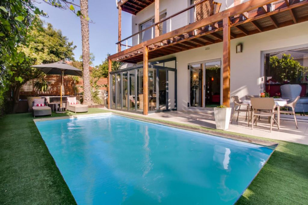 Apex Travel Club - ATC - The One 8 Hotel - Three Anchor Bay Cape Town