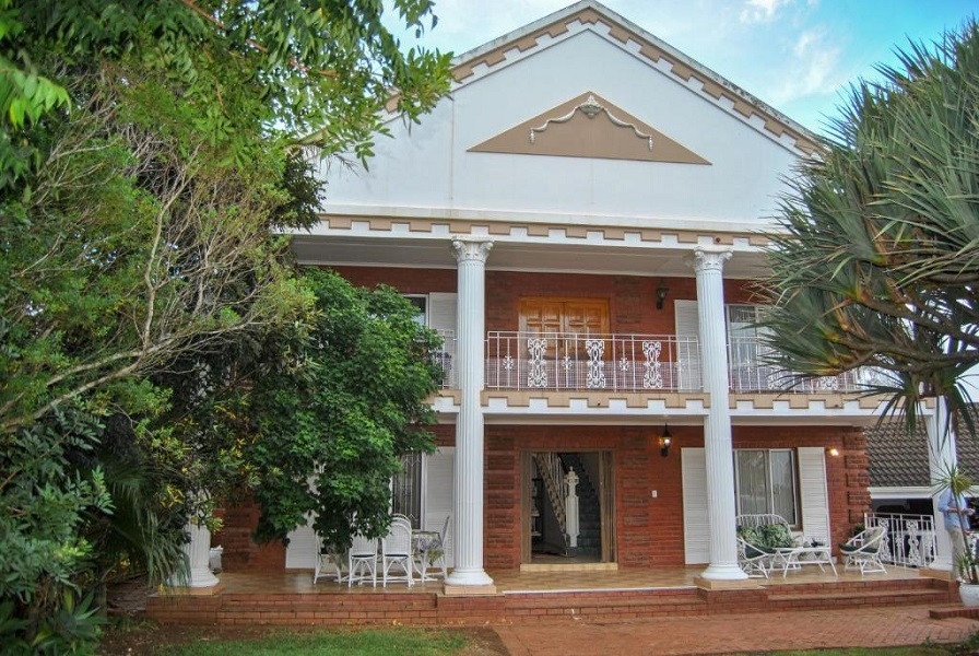 Apex Travel Club - ATC - Hamilton Urban Farm Guest House