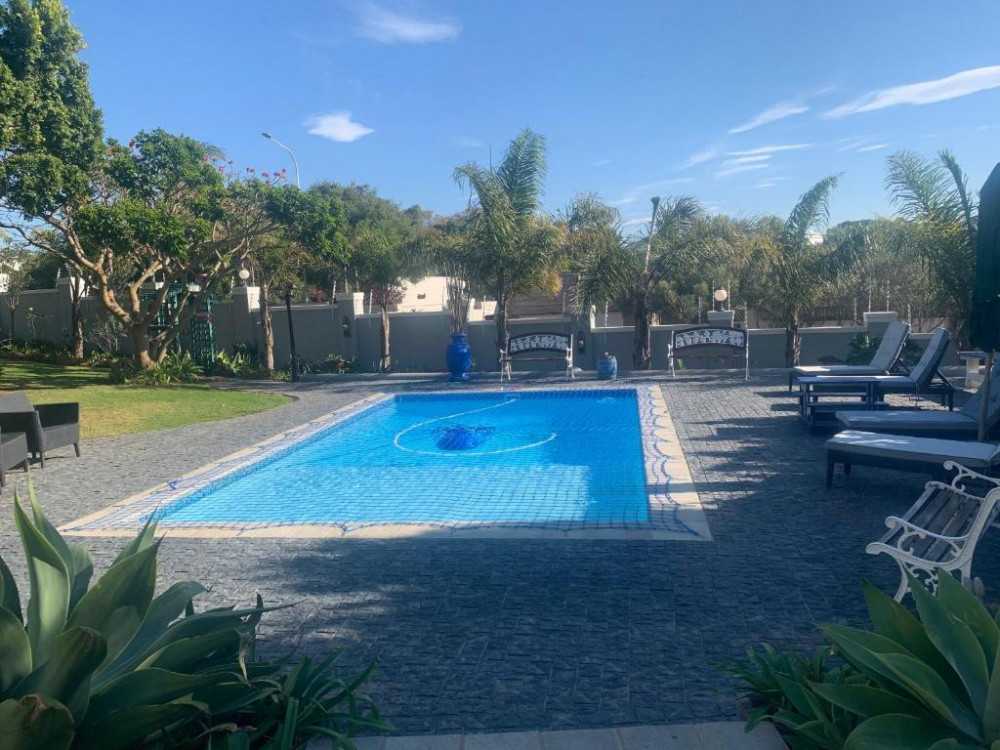 Apex Travel Club - ATC - The Joneses