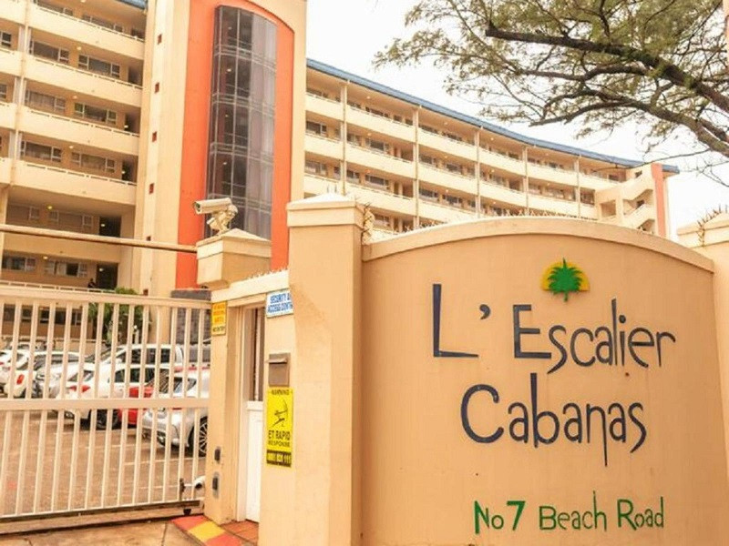 Apex Travel Club - ATC - Lescalier Cabanas Self Catering
