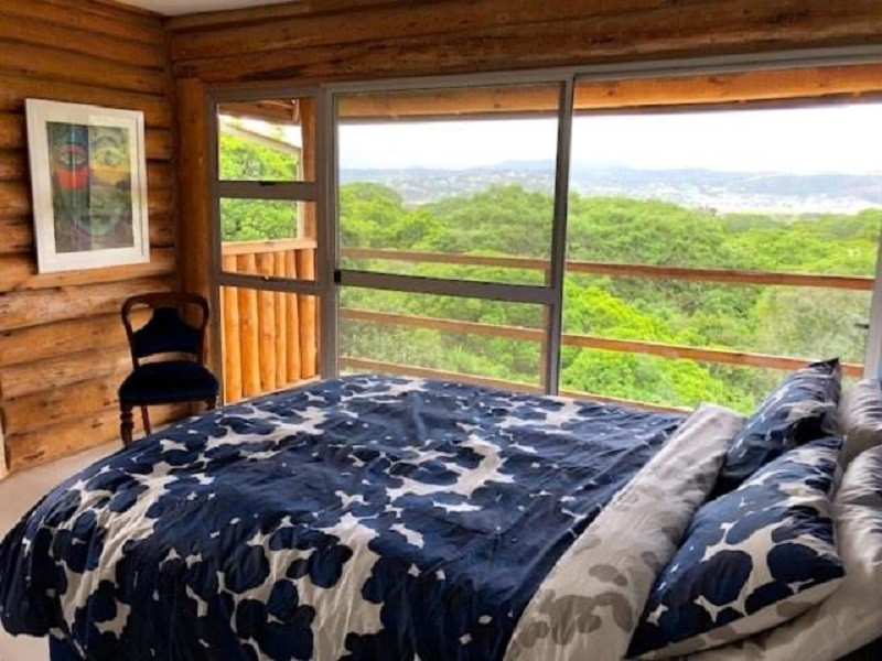 Apex Travel Club - ATC - Knysna Log Home - Brenton on Lake