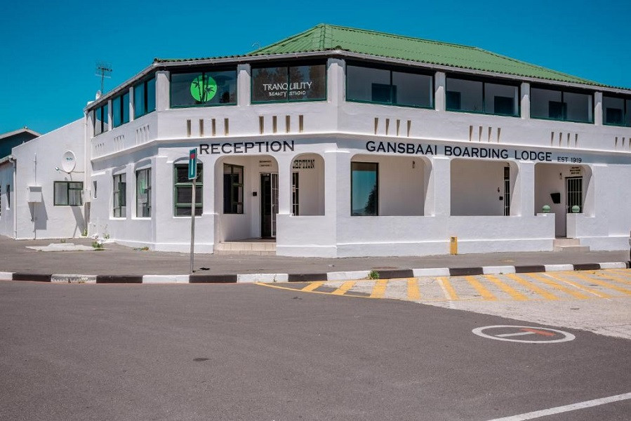 Apex Travel Club - ATC - Gansbaai Boarding Lodge