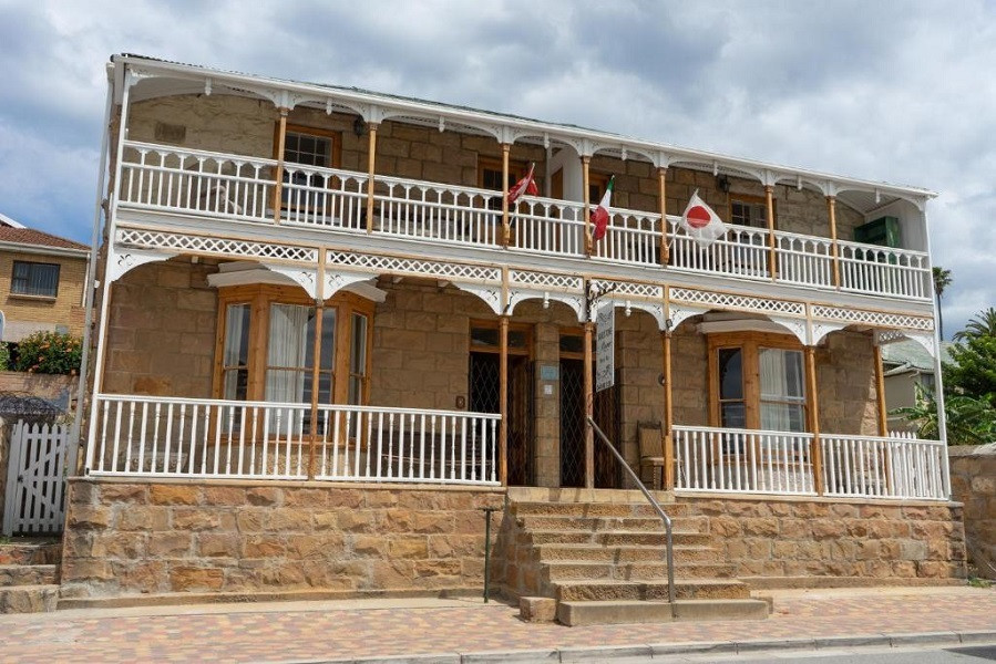 Apex Travel Club - ATC - Sandstone Manor