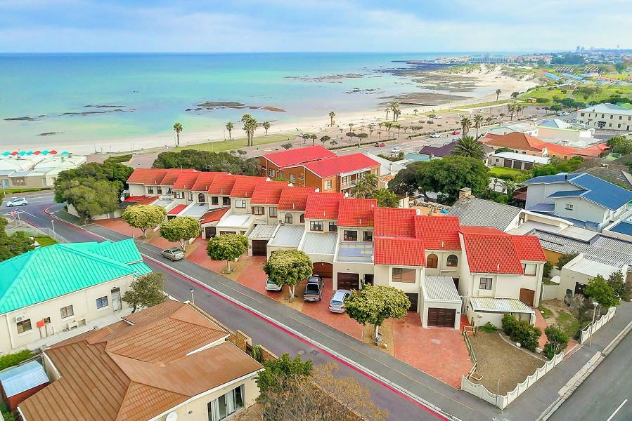 Apex Travel Club - ATC - Gordons Bay Stay -Milkwood House