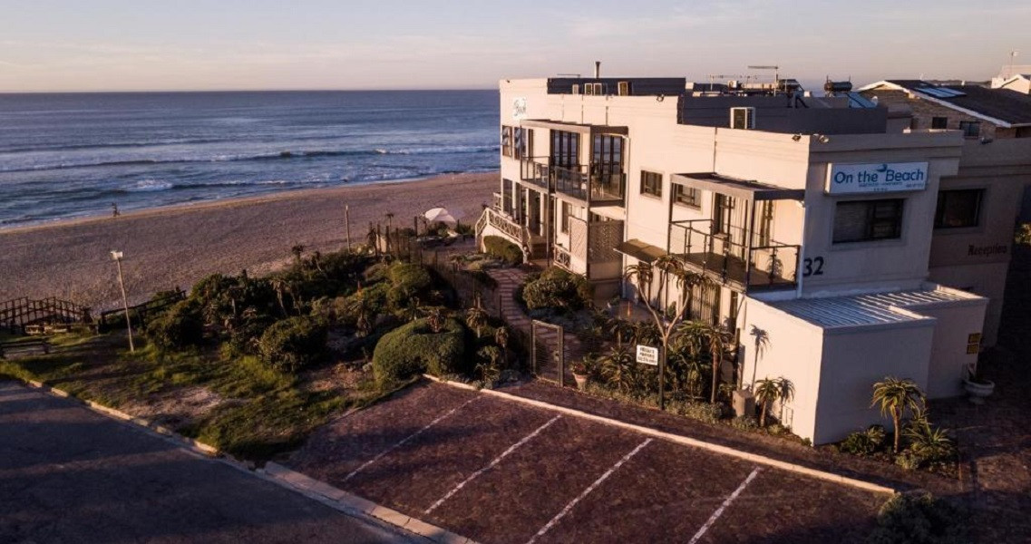 Apex Travel Club - ATC - On the Beach Guesthouse-Jeffreys Bay
