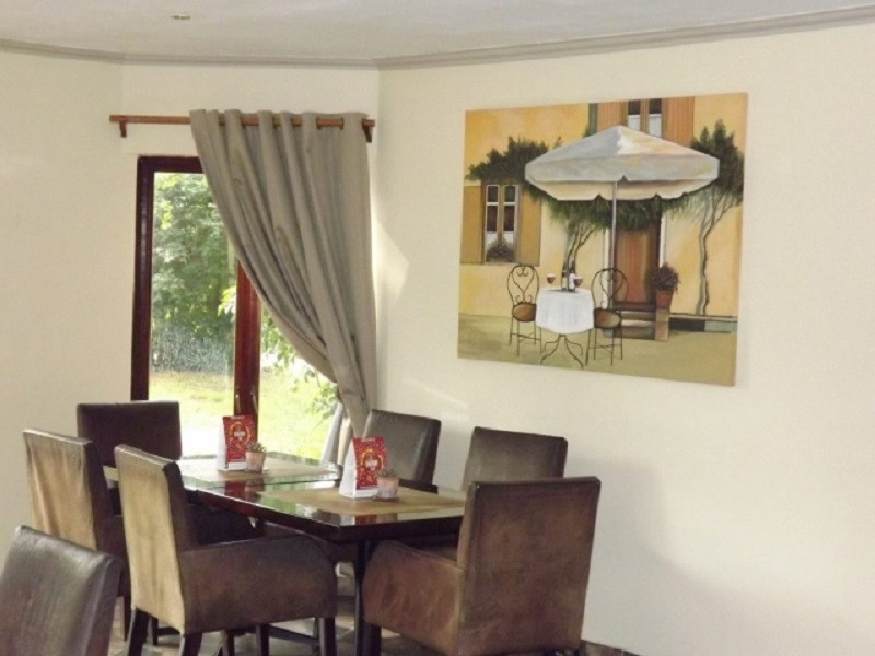 Apex Travel Club - ATC - Amigos Guesthouse