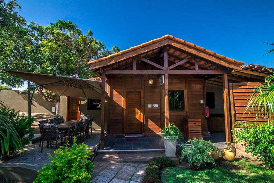 Apex Travel Club - ATC - Ossanzaia Bilene Lodge