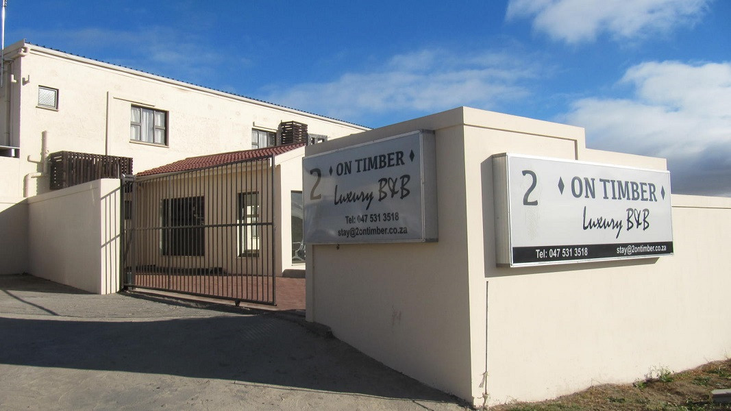 Apex Travel Club - ATC - 2 ON TIMBER