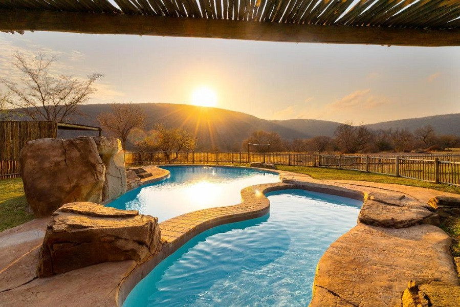 Apex Travel Club - ATC - Lindani Game and Lodges