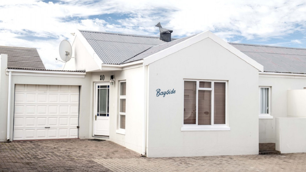 Apex Travel Club - ATC - In Touch Accommodation- Bayside Self Catering