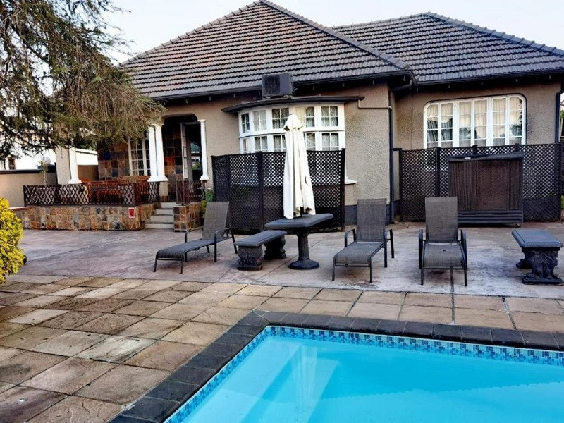 Apex Travel Club - ATC - New England Guest House by Ilawu