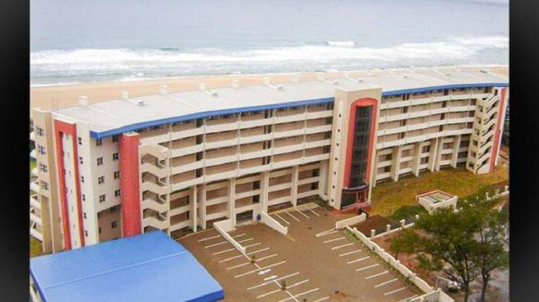 Apex Travel Club - ATC - L'Escalier Cabanas 507