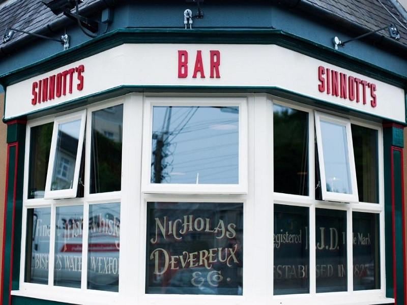 Apex Travel Club - ATC - Sinnotts Bar