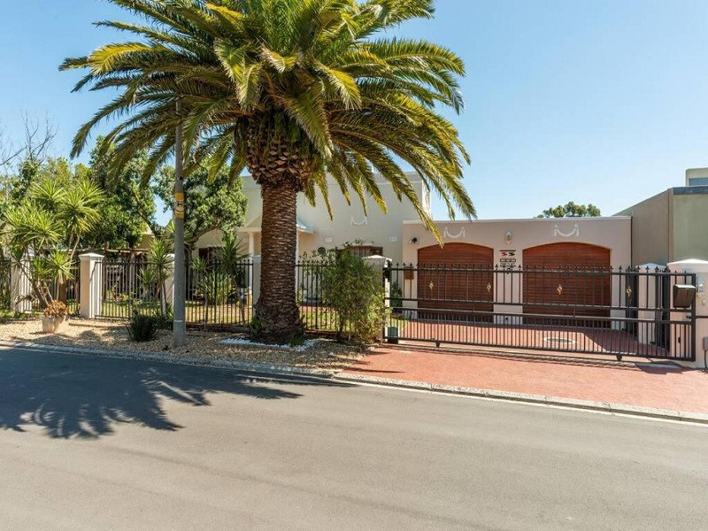 Apex Travel Club - ATC - Meerendal Cottage