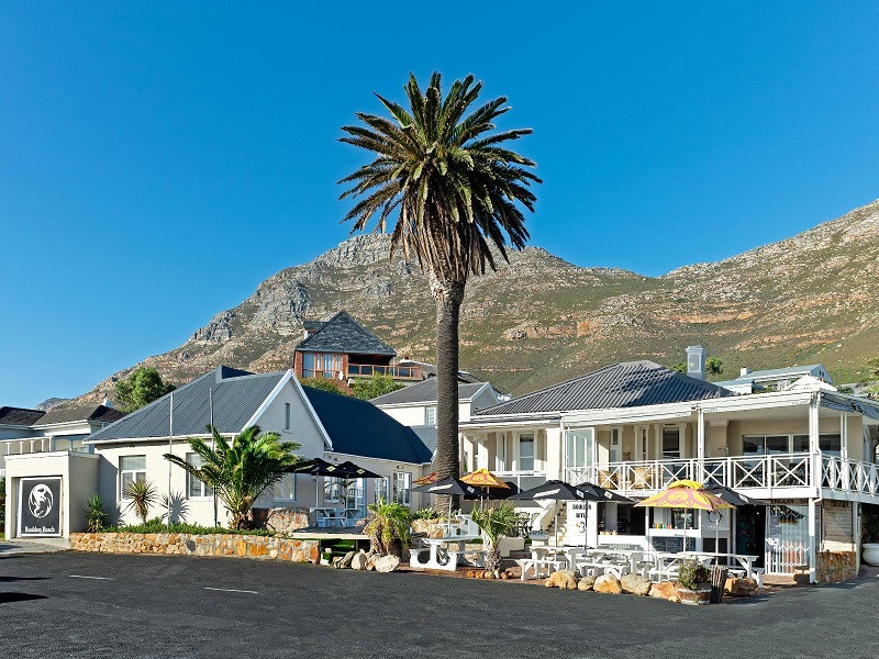 Apex Travel Club - ATC - Boulders Beach Hotel, Cafe and Curio shop