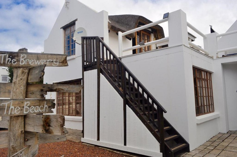 Apex Travel Club - ATC - Cottage on College