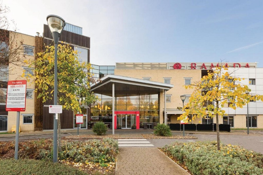 Apex Travel Club - ATC - Ramada by Wyndham London North M1