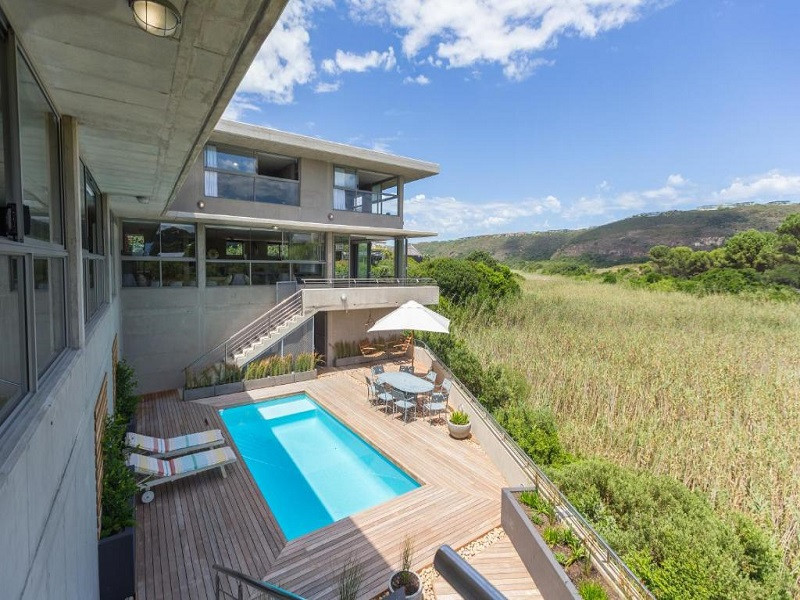 Apex Travel Club - ATC - Red Box Villa