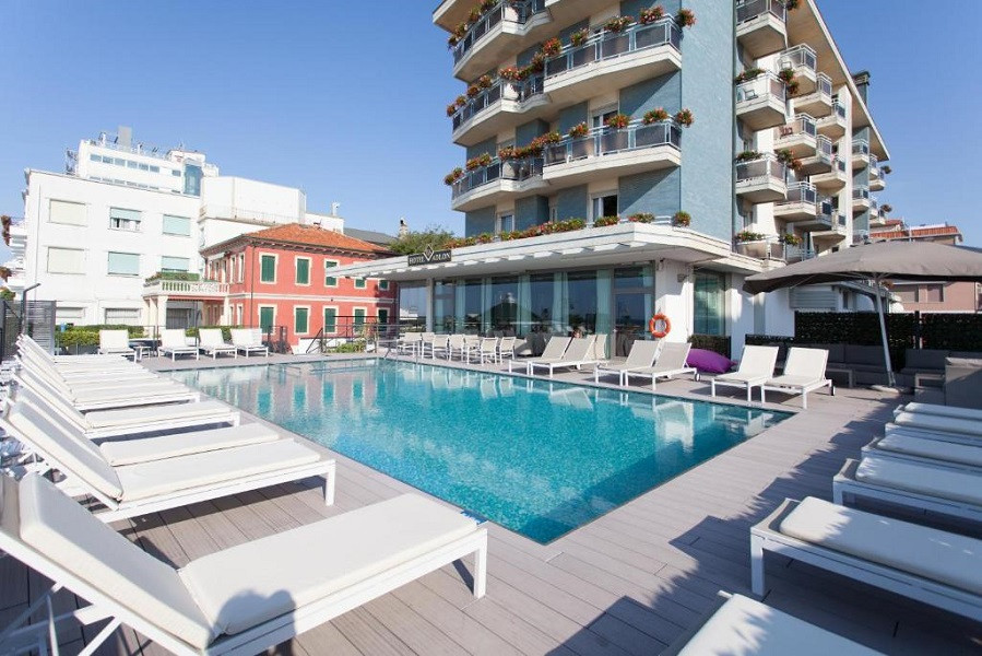 Apex Travel Club - ATC - Hotel Adlon