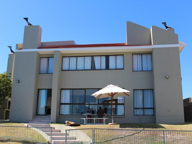 Apex Travel Club - ATC - The Port Owen Holiday House