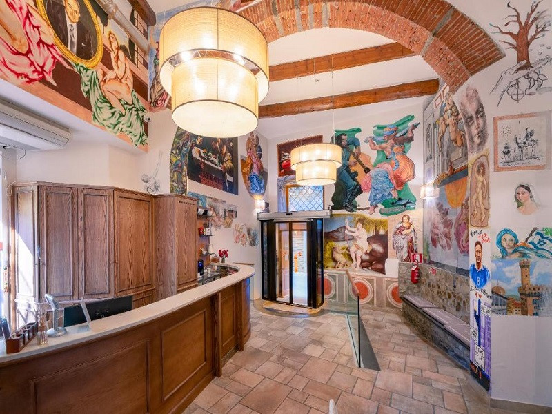 Apex Travel Club - ATC - Hostel Archi Rossi
