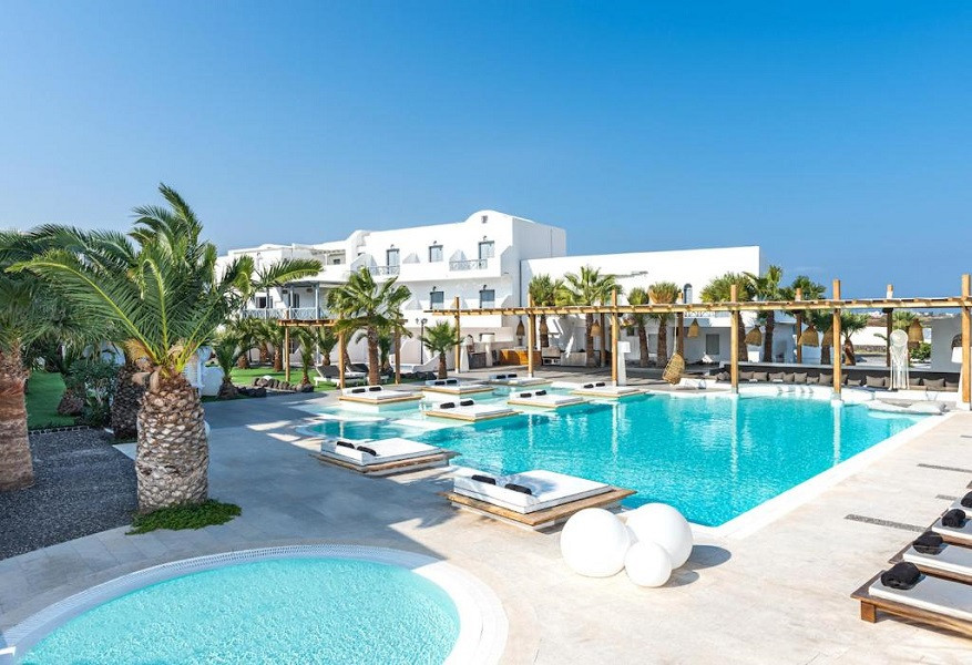 Apex Travel Club - ATC - Smy Mediterranean White Santorini