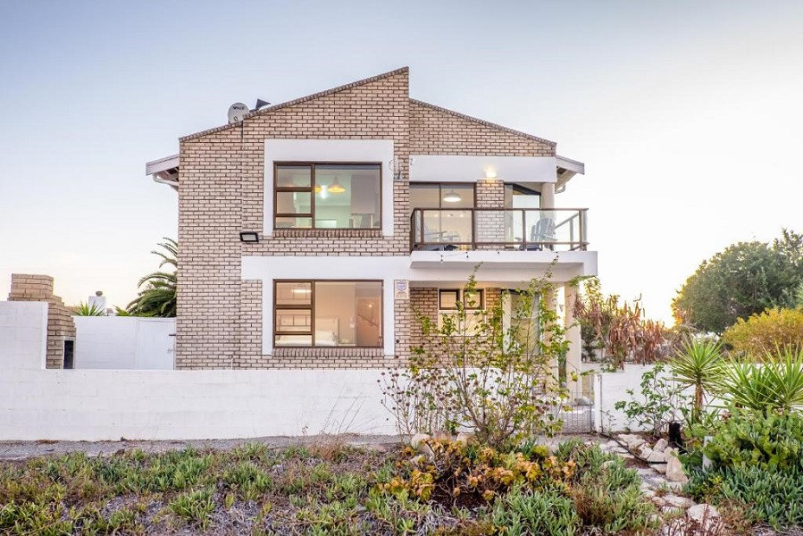 Apex Travel Club - ATC - Hypnotic Beach House