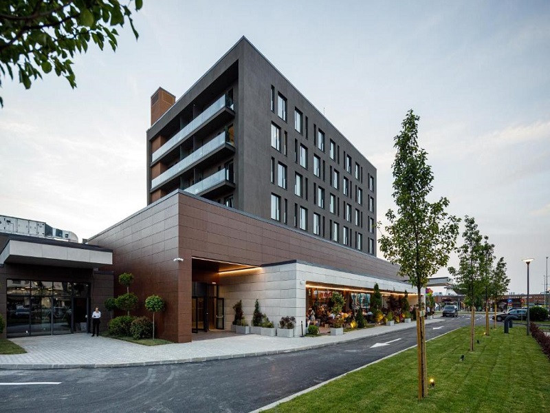 Apex Travel Club - ATC - Qosmo Brasov Hotel