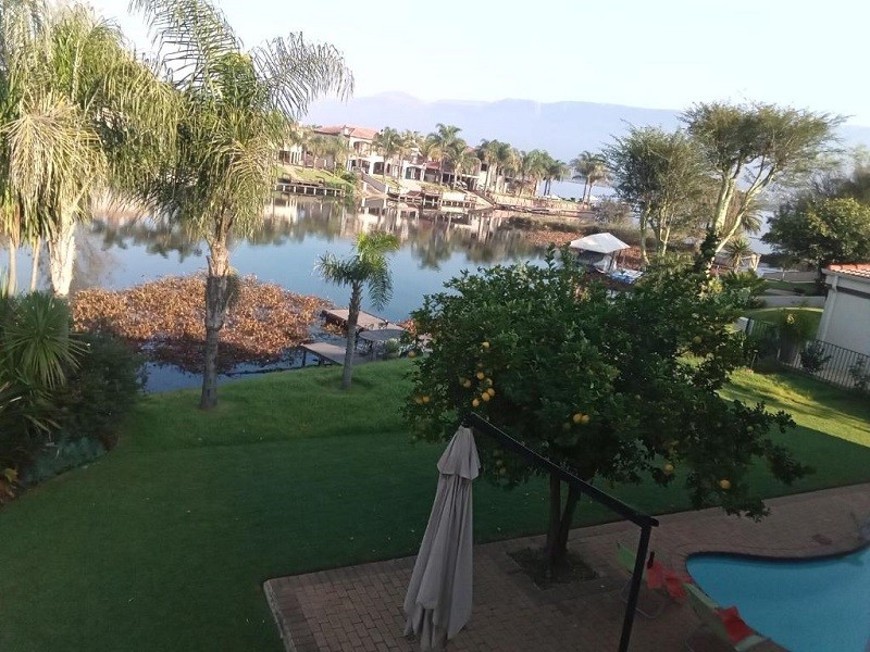 Apex Travel Club - ATC - Westlake Waterfront Villa - Entire Villa