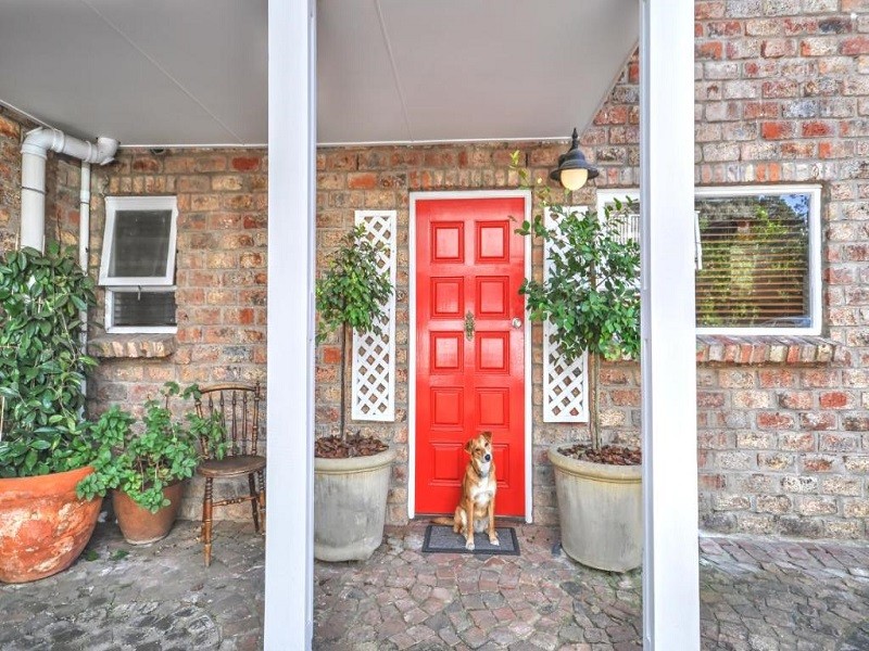 Apex Travel Club - ATC - Red Door Cottage