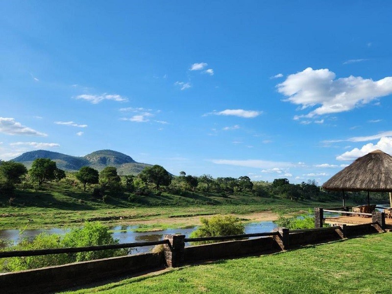 Apex Travel Club - ATC - River Cottage Guest Lodge