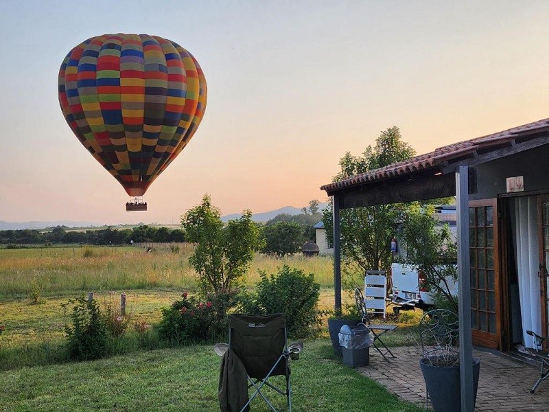 Apex Travel Club - ATC - Earth Cottage Brits