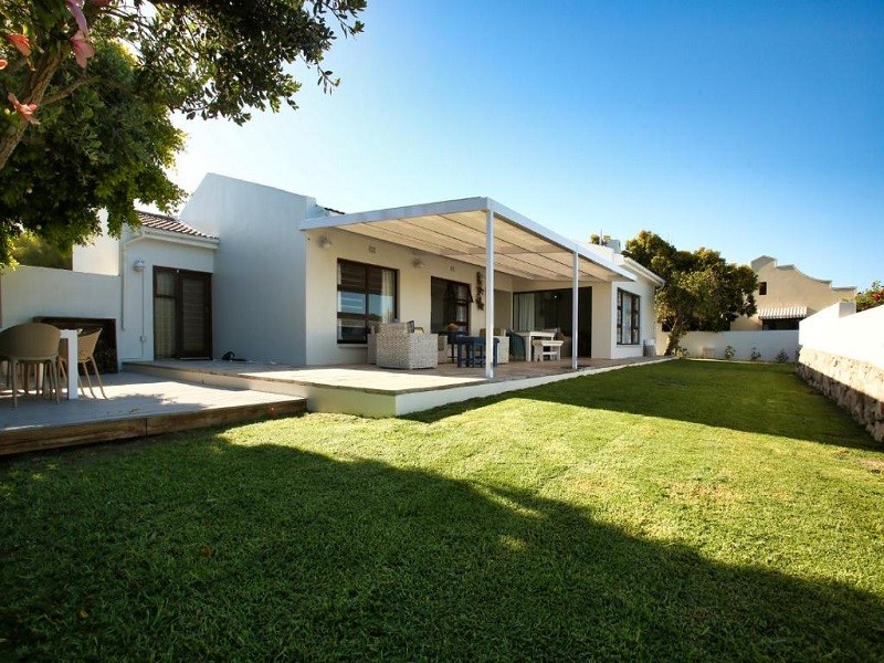 Apex Travel Club - ATC - 37 Steps Langebaan