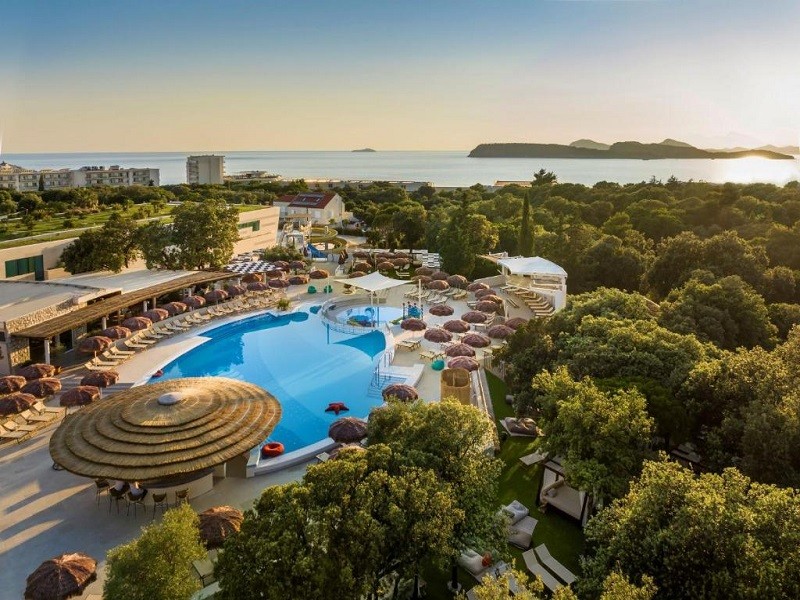 Apex Travel Club - ATC - Valamar Tirena Hotel