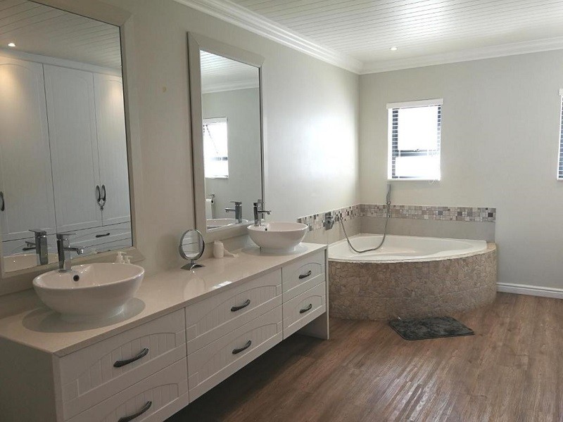 Apex Travel Club - ATC - Langebaan Paradise Beach Self Catering 4 Elara